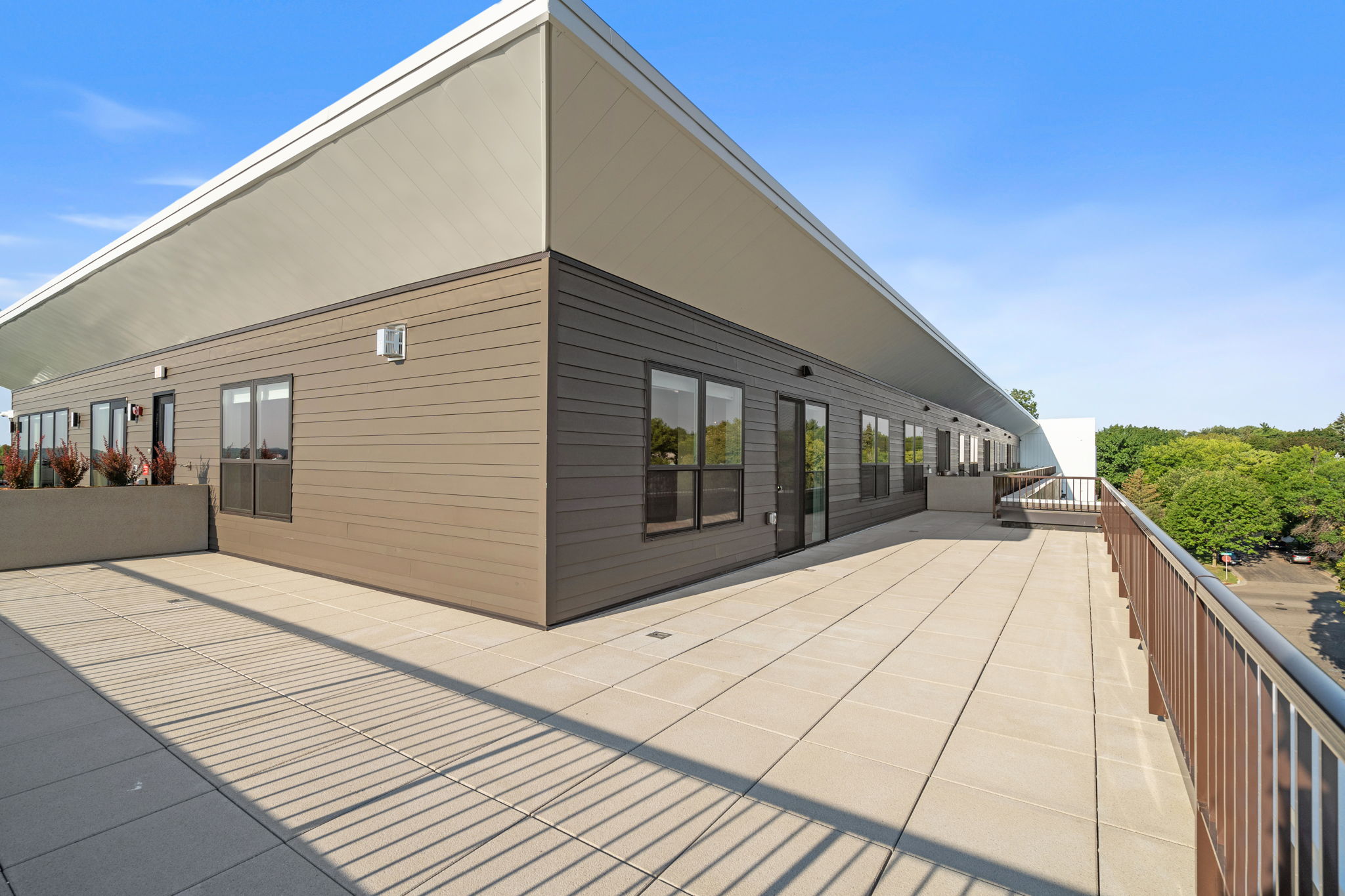 67-web-or-mls-470 Lexington Pkwy-67